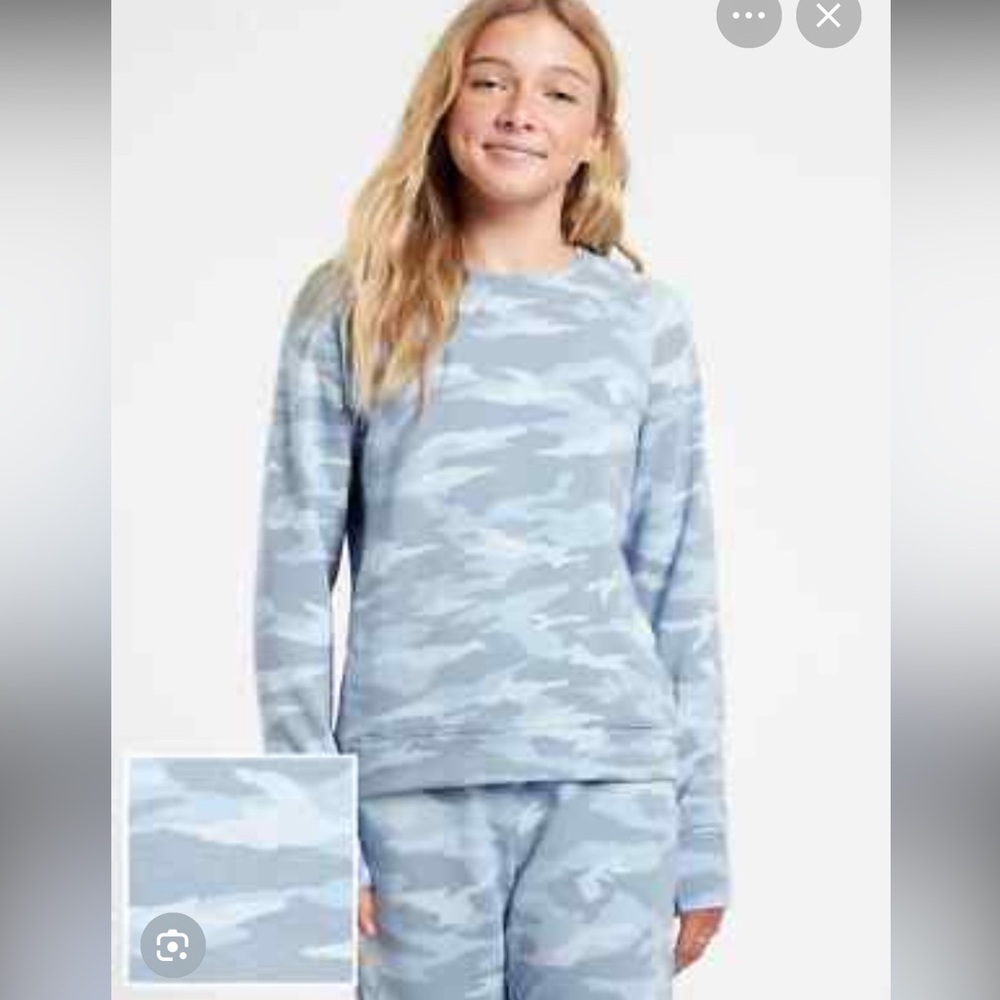 Athleta girl warm up sweatshirt light blue camo
